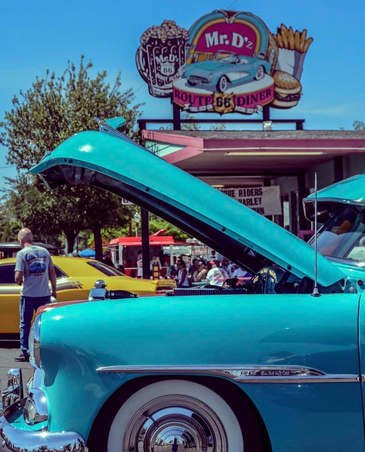 mrdz_diner_cover.webp