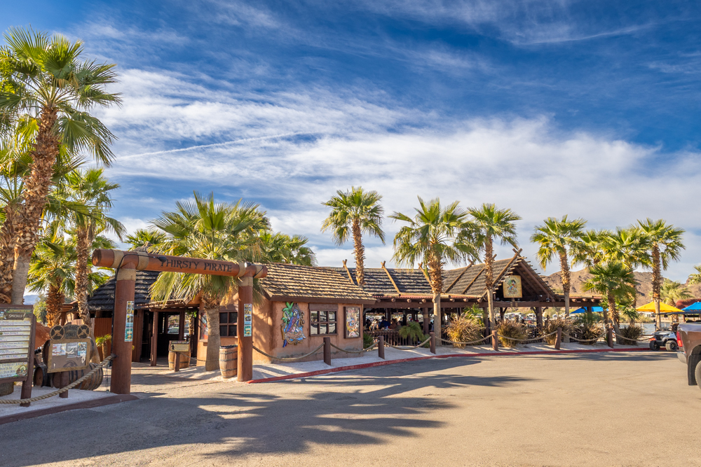 pirates-den-resort-featured